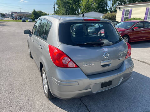 2012 Nissan Versa 1.8 S