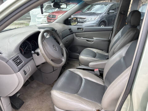 2006 Toyota Sienna CE 7 Passenger