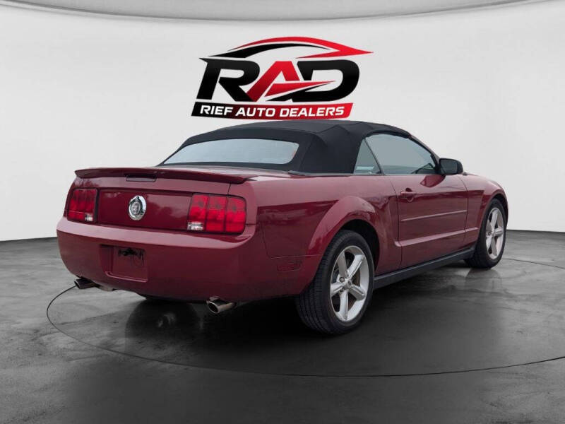 2006 Ford Mustang