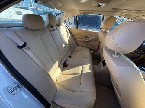 2013 BMW 3 Series 328i xDrive