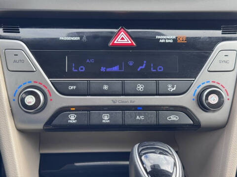 2018 Hyundai Elantra