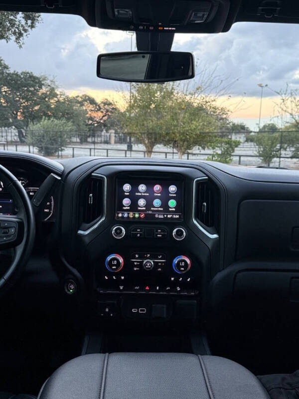 2023 GMC Sierra 2500HD AT4