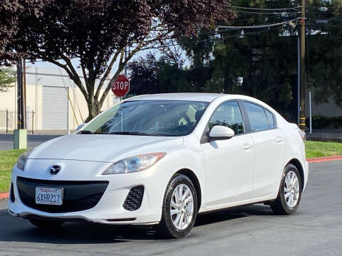 2012 Mazda MAZDA3 for sale at AutoAffari LLC in Sacramento CA