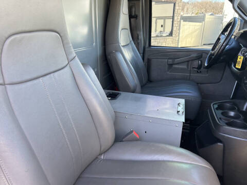 2018 Chevrolet Express 3500