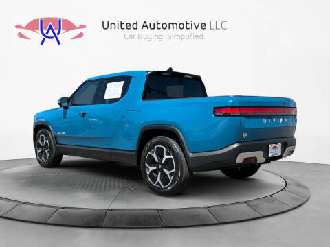 2022 Rivian R1T Adventure