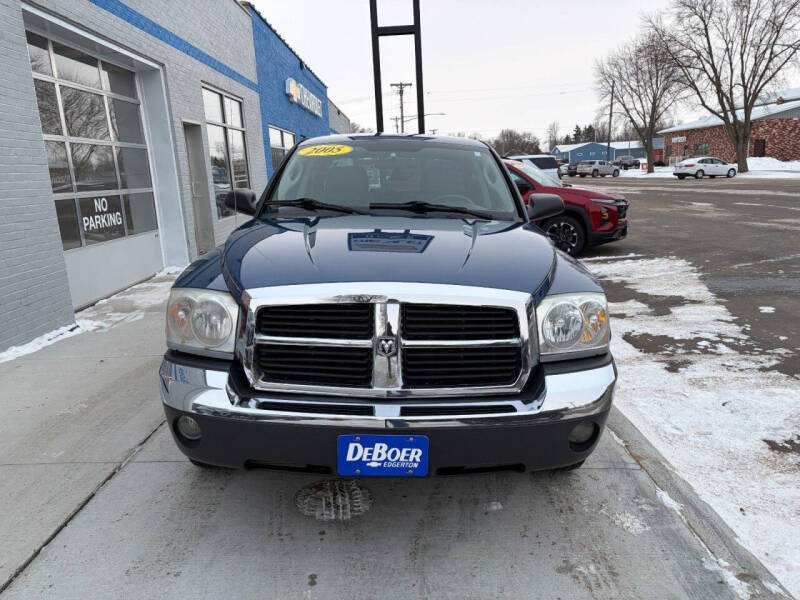 2005 Dodge Dakota SLT