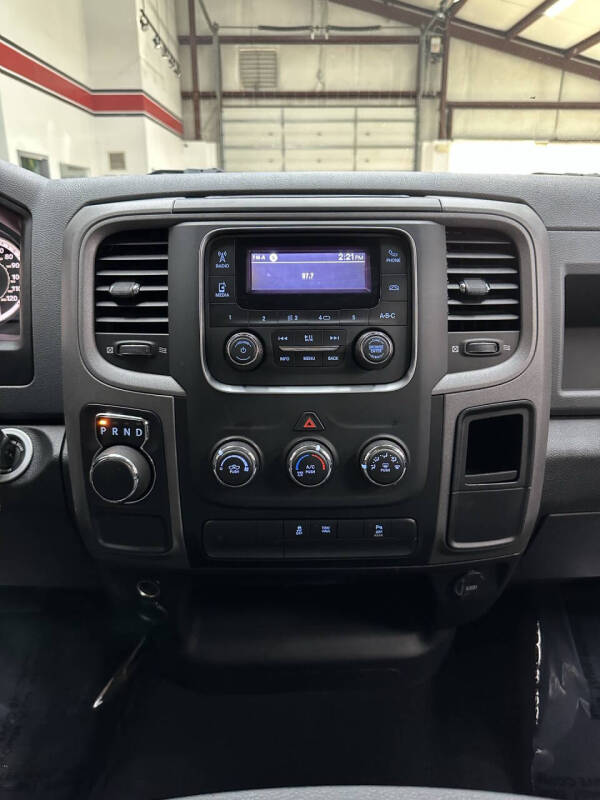 2020 RAM 1500 Classic Tradesman