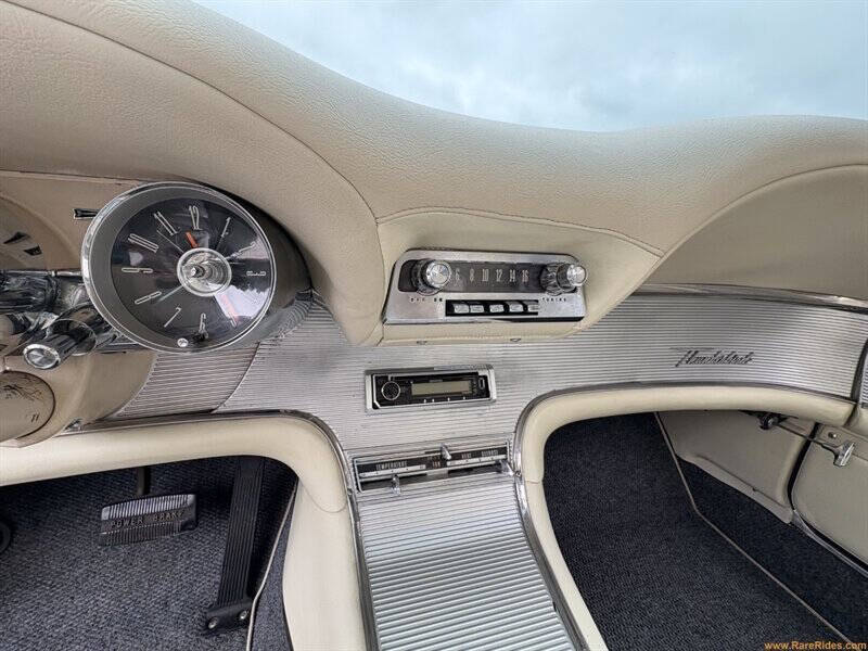 1961 Ford Thunderbird