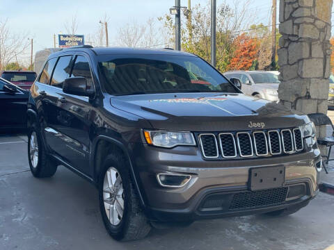 2017 Jeep Grand Cherokee Laredo