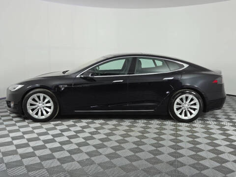 2016 Tesla Model S 70D
