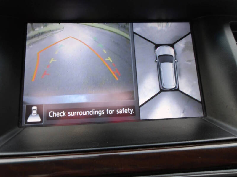2016 Nissan Pathfinder Platinum