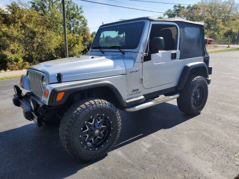 2003 Jeep Wrangler for sale at GLASS CITY AUTO CENTER in Lancaster OH