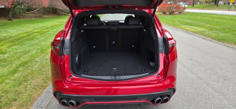 2023 Alfa Romeo Stelvio Quadrifoglio