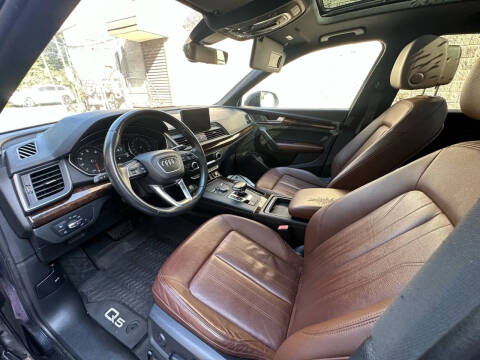2019 Audi Q5 quattro Premium 45 TFSI