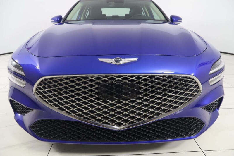2022 Genesis G70