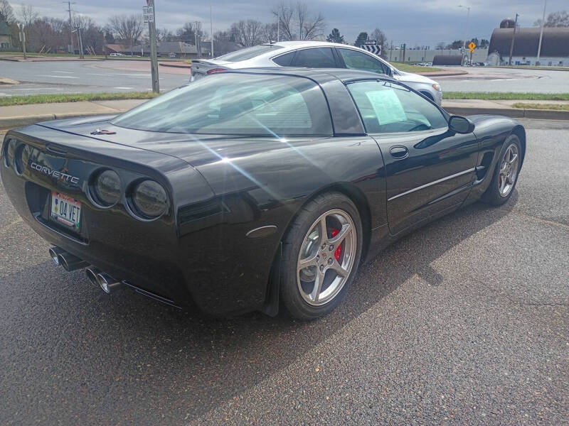 2004 Chevrolet Corvette