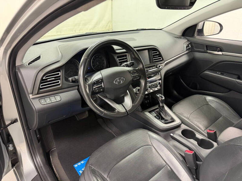 2020 Hyundai Elantra