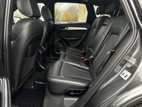 2016 Audi SQ5 3.0T quattro Prestige