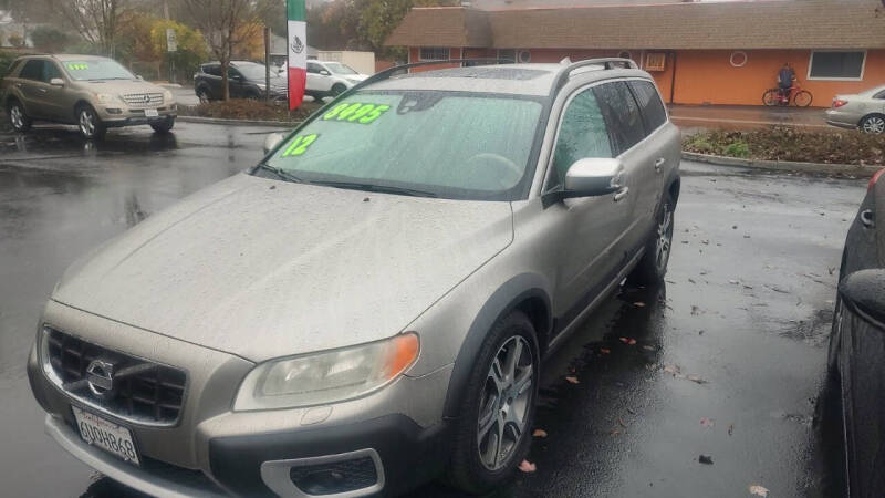 2012 Volvo XC70 T6 Premier Plus