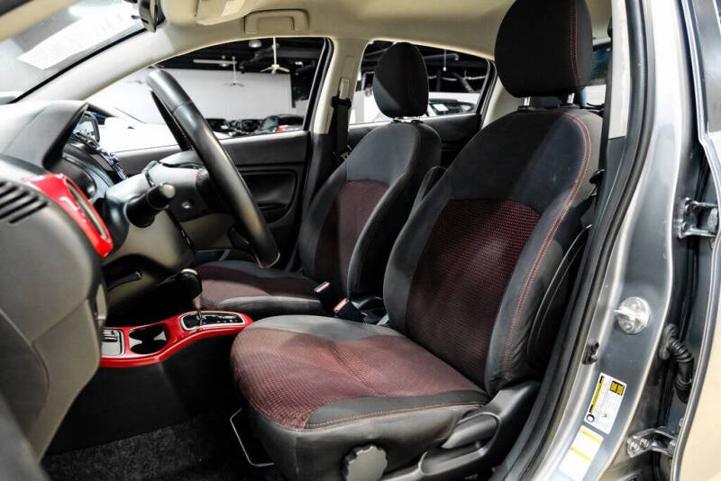 2020 Mitsubishi Mirage LE