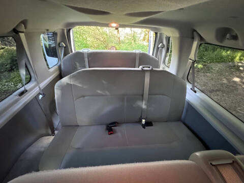 2014 Ford E-Series E-350 SD XLT