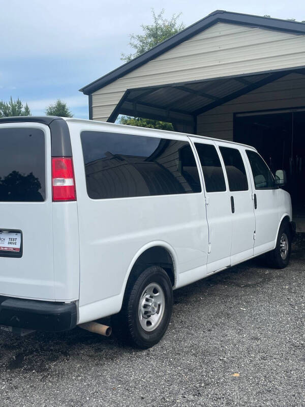 2020 Chevrolet Express LS 3500