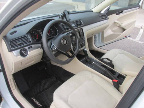 2017 Volkswagen Passat 1.8T S