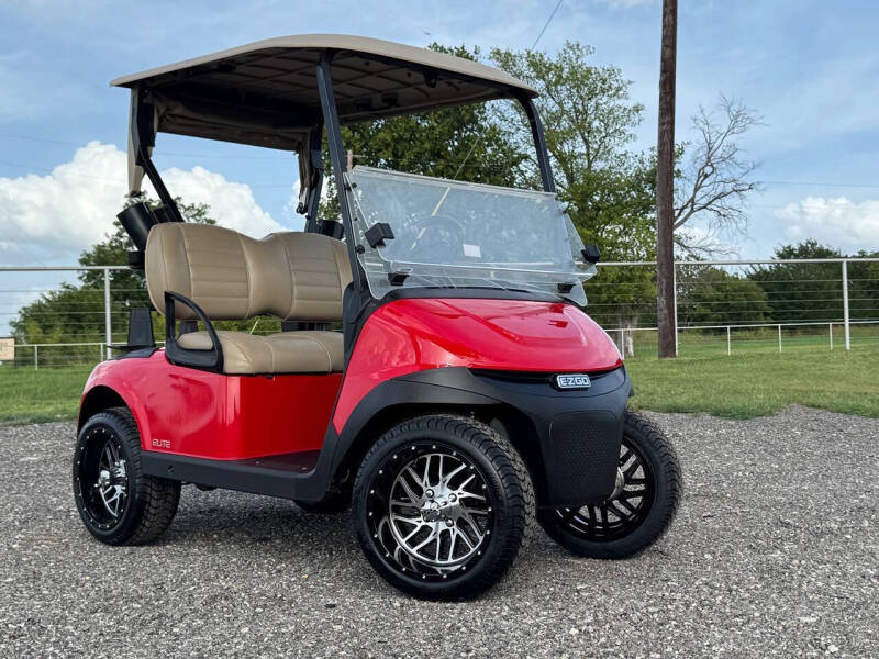2024 E-Z-GO RXV ELiTE