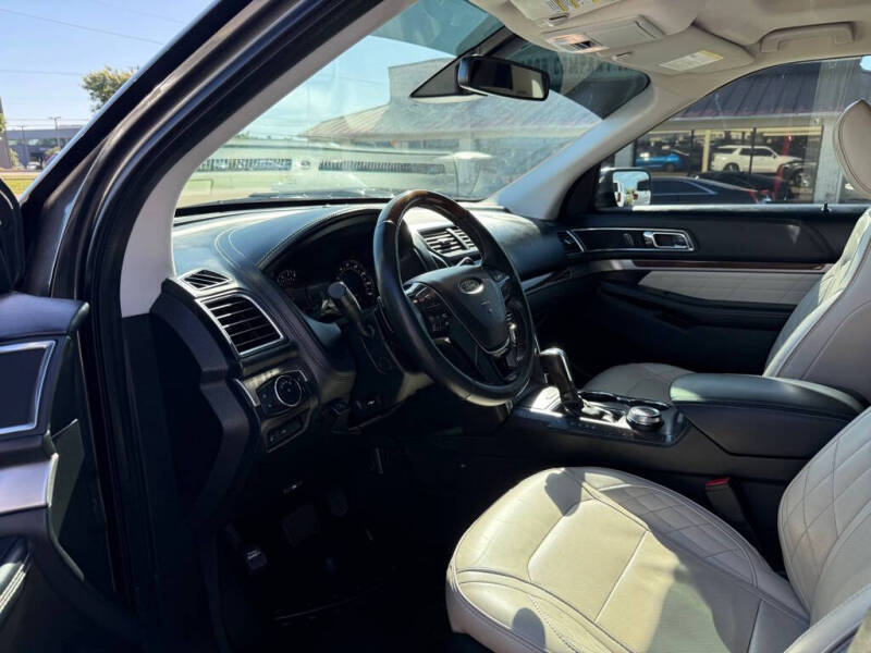 2018 Ford Explorer Platinum