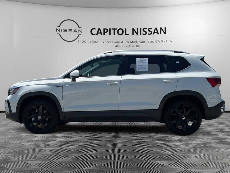 2024 Volkswagen Taos SE