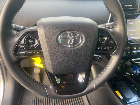 2022 Toyota Prius XLE