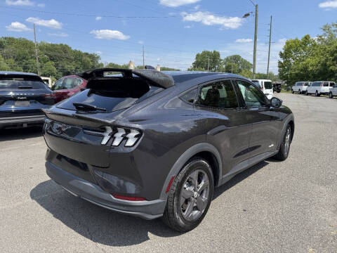 2022 Ford Mustang Mach-E Select