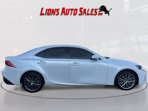 2017 Lexus IS 200t