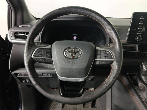 2021 Toyota Sienna XSE 7-Passenger