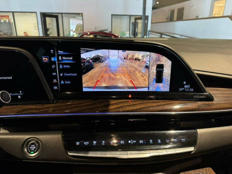 2021 Cadillac Escalade Sport Platinum