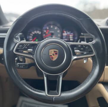 2017 Porsche Macan S