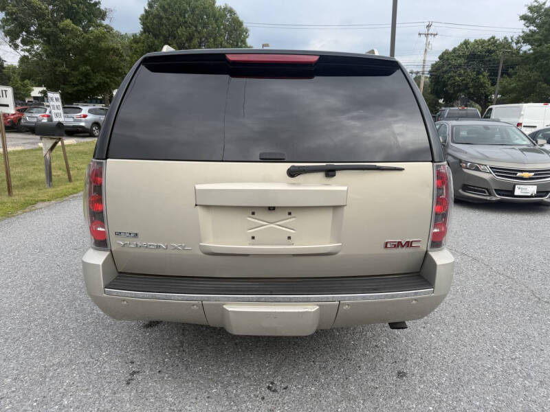 2012 GMC Yukon XL Denali