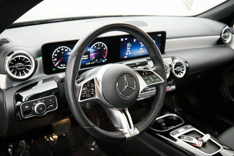 2025 Mercedes-Benz CLA CLA 250 4MATIC