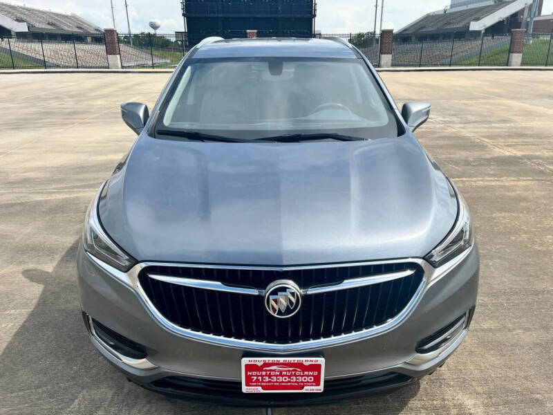 2020 Buick Enclave Essence