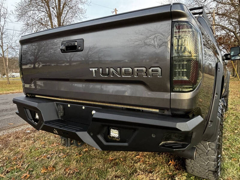 2014 Toyota Tundra SR5