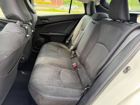 2017 Toyota Prius Three