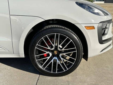 2026 Porsche Macan S