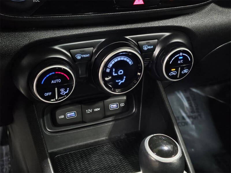 2022 Hyundai Venue SEL