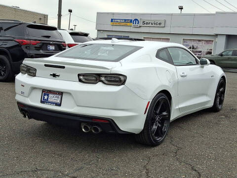 2021 Chevrolet Camaro LT1
