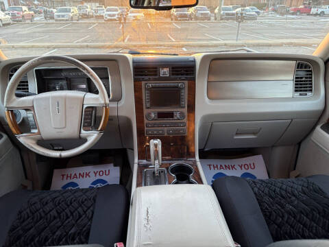 2011 Lincoln Navigator