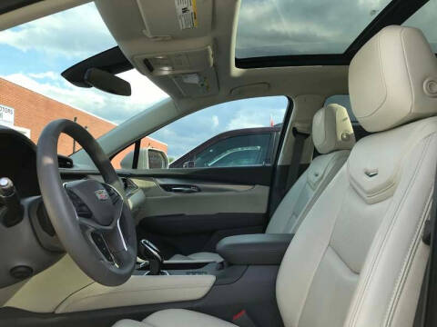 2017 Cadillac XT5 Premium Luxury