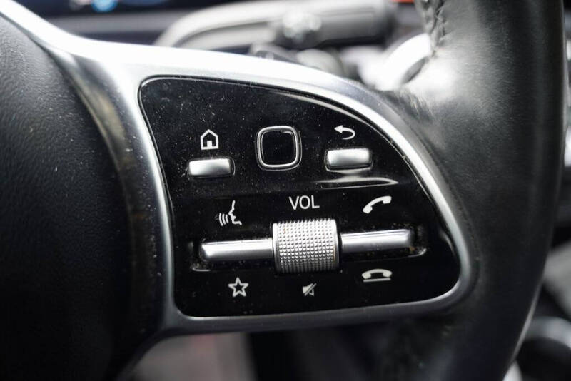 2021 Mercedes-Benz A-Class A 220