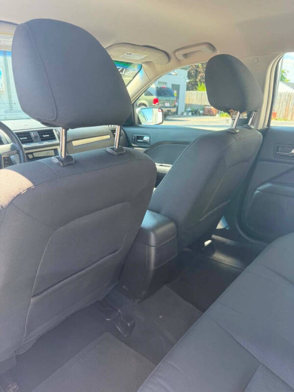 2010 Ford Fusion SE