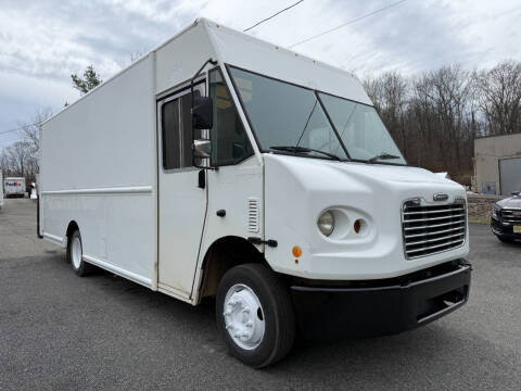 2017 Freightliner MT55 Chassis