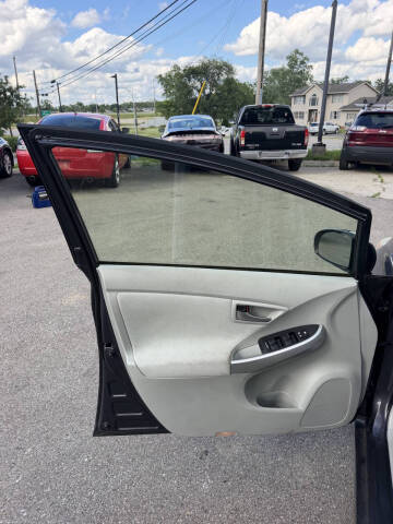 2014 Toyota Prius Three